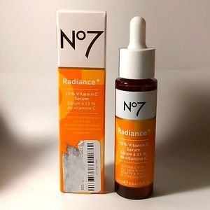 No 7 RADIANCE 15% VITAMIN C SERUM NEW IN BOX 2/25 EXP💥